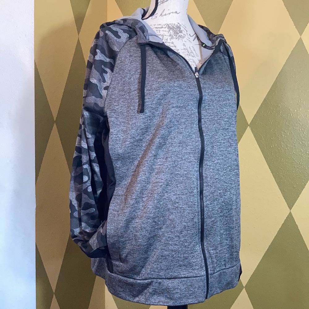 Xersion Men’s Training Full Zip Hoodie Size L LIKE NEW